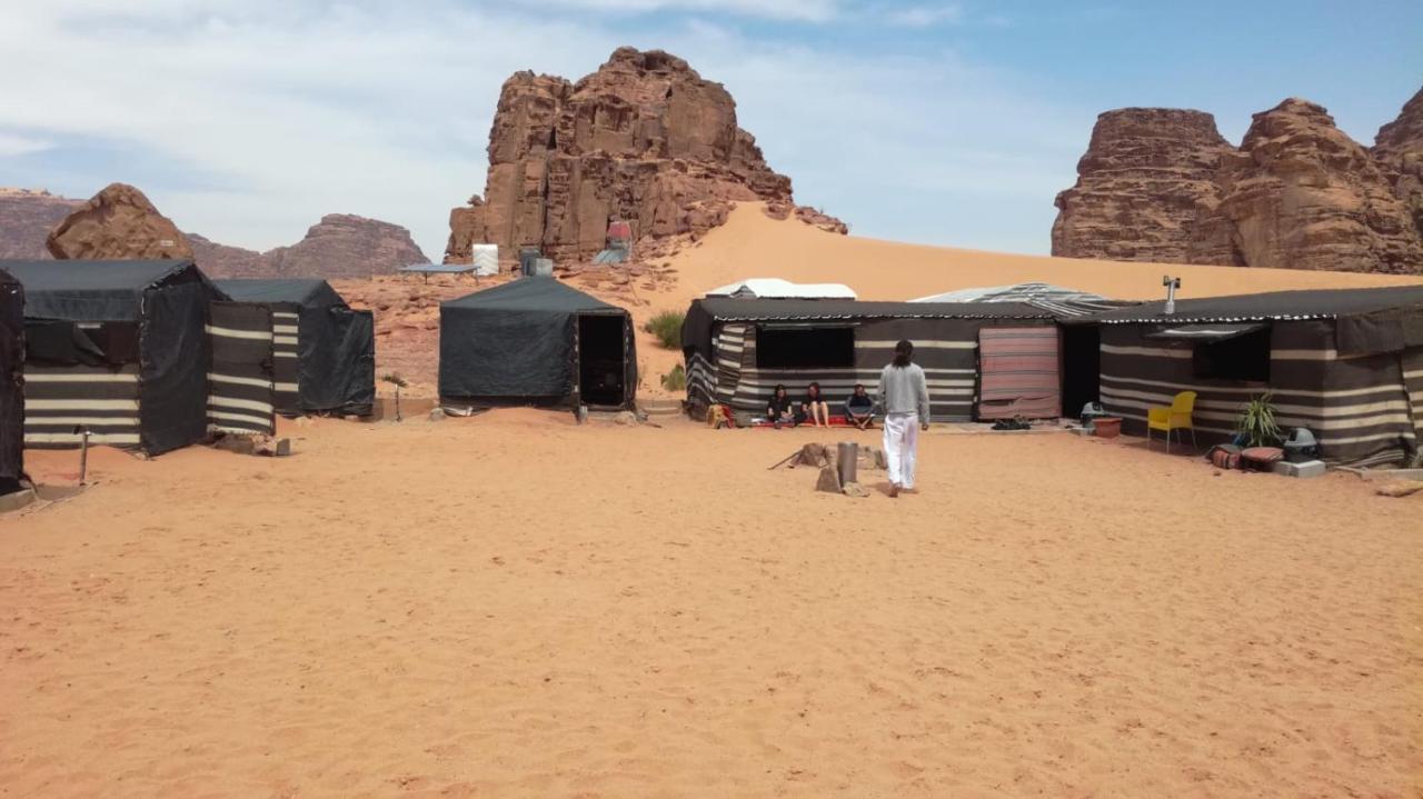 Martian Camp Wadi Rum Exterior photo